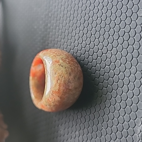 Vintage Chinese Natural Hetian Jade Nephrite Carved Ring Size 5 - Picture 5 of 6